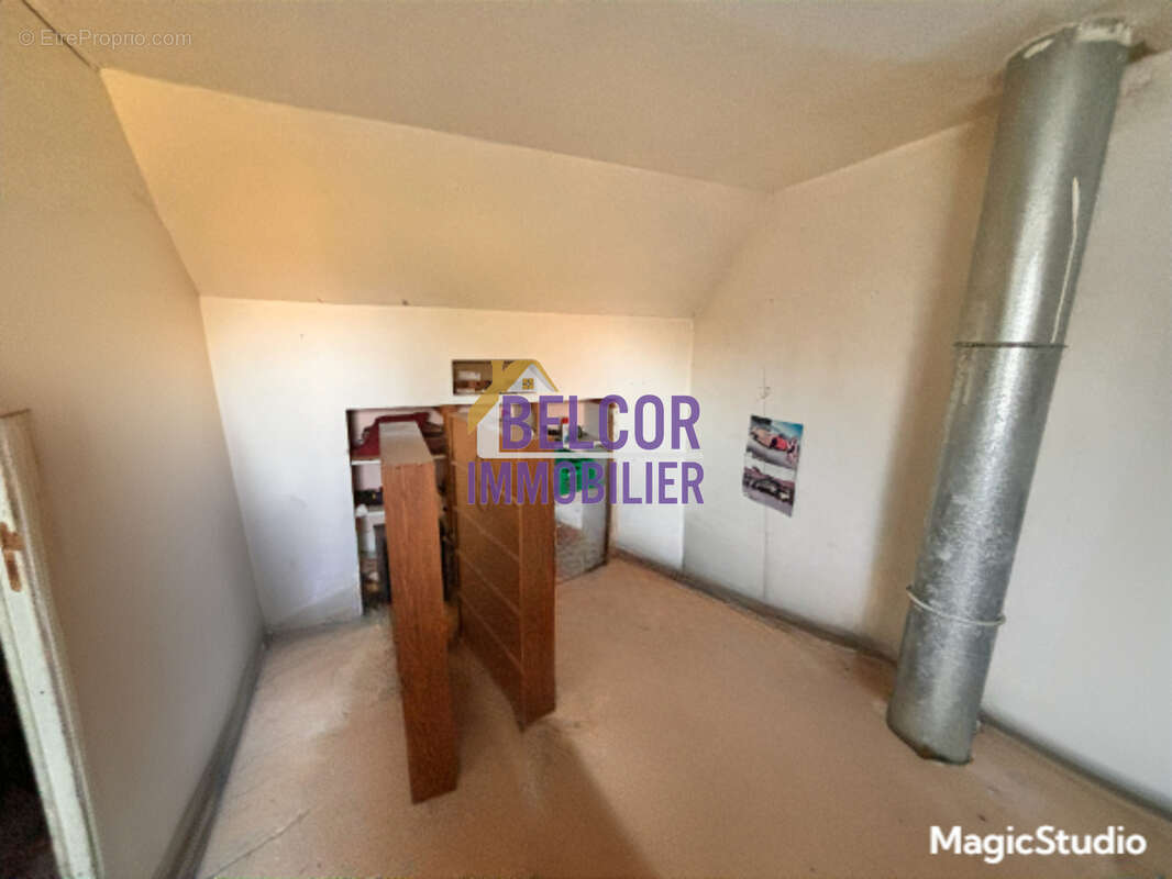 Maison à ECHILLEUSES