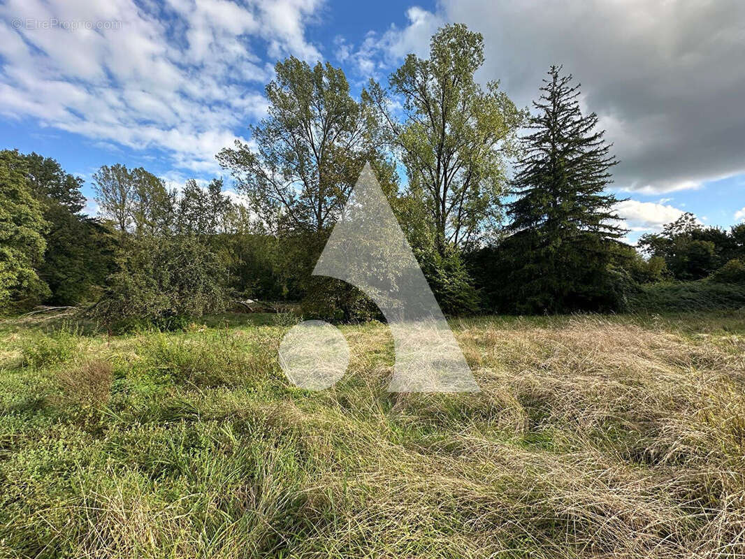 Maison à LISSAC-ET-MOURET