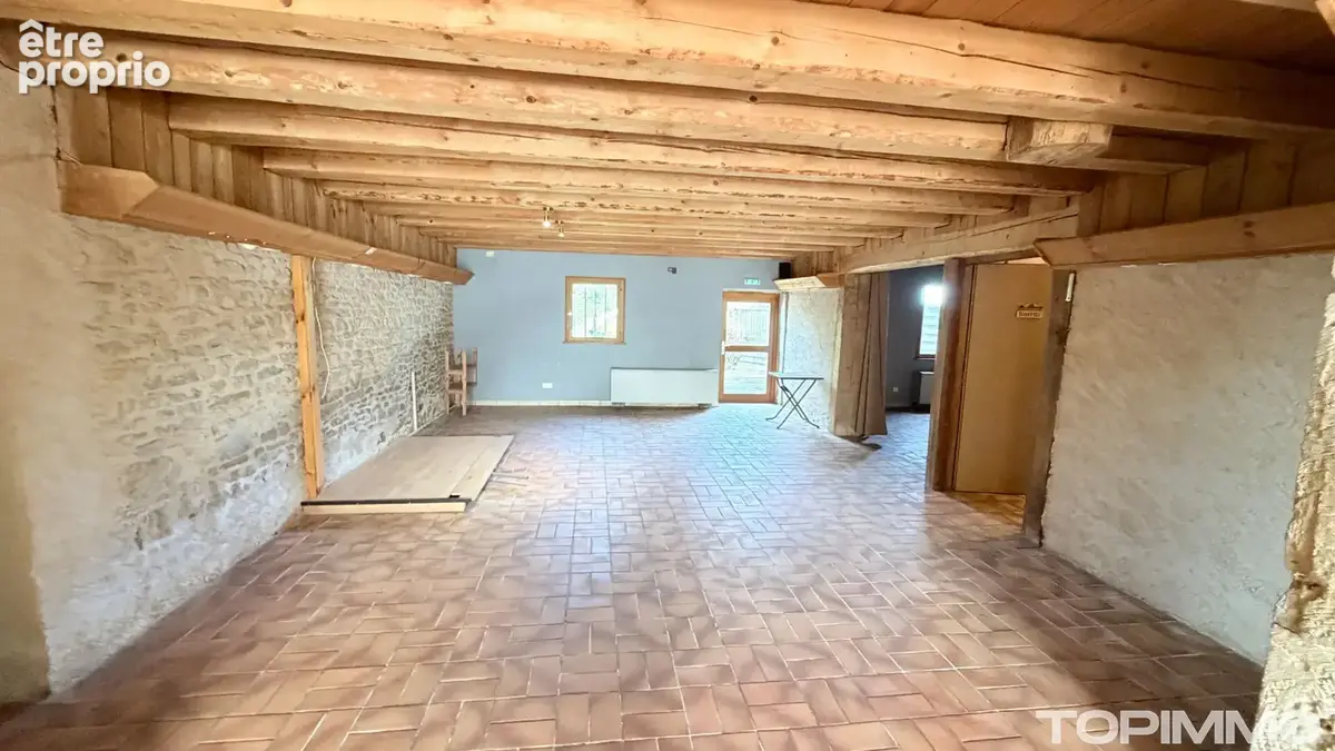 Immeuble Moyemont 10 pièce(s) 380 m2 - photo 10