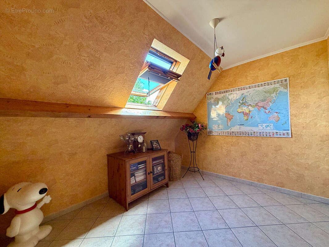 Maison à LES BREVIAIRES
