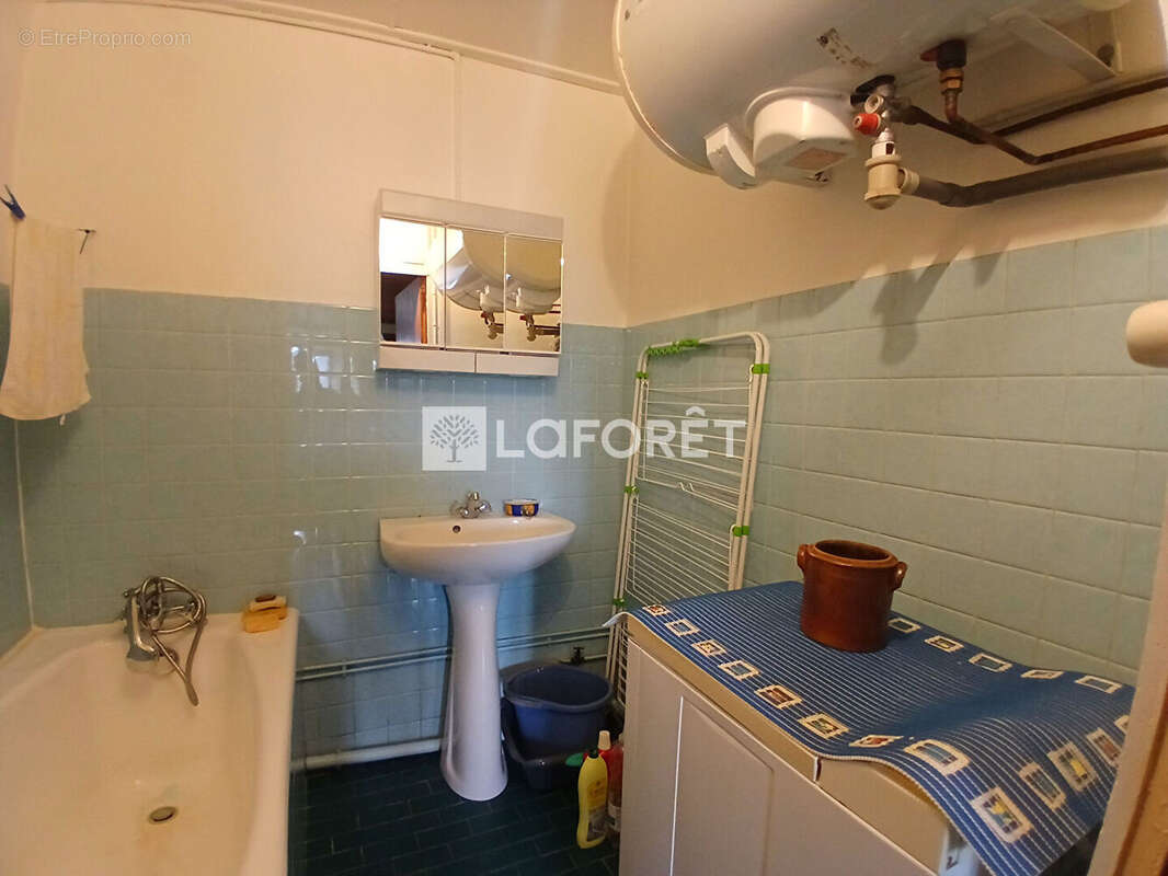 Maison à SAINT-FLOUR