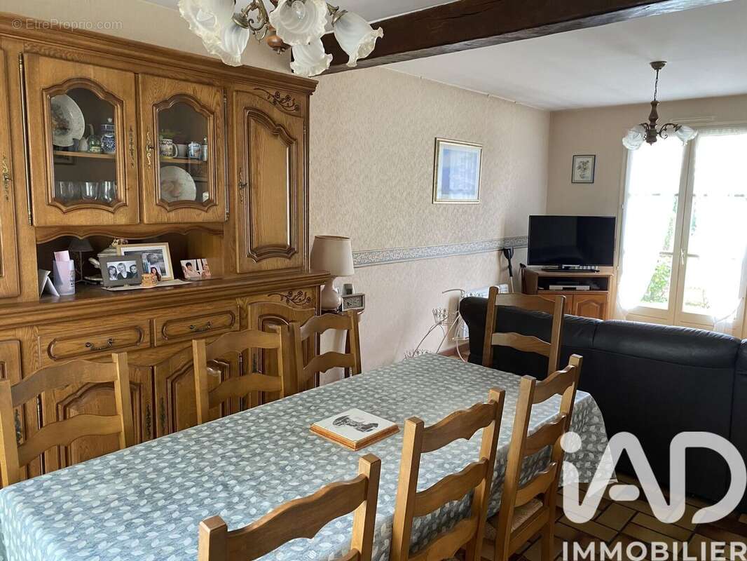 Photo 5 - Maison à SAINT-SAUVEUR