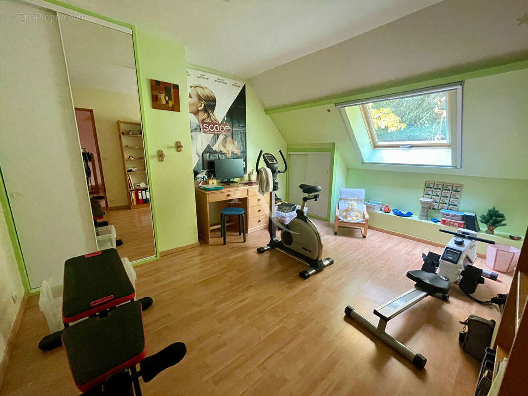 Maison à GIF-SUR-YVETTE