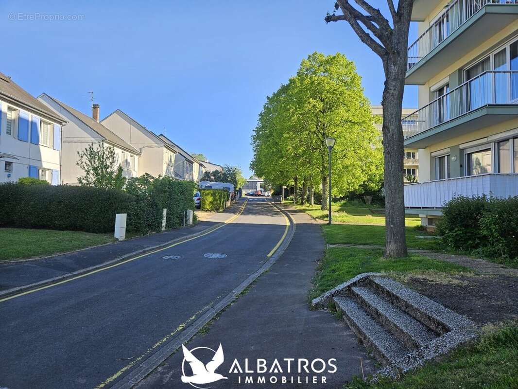 Appartement à HEROUVILLE-SAINT-CLAIR