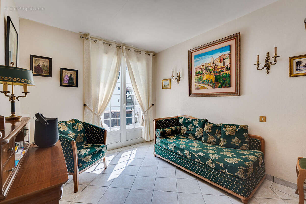 Maison 5 pièces à vendre à Pibrac - Quartier calme et bien desservi - photo 9