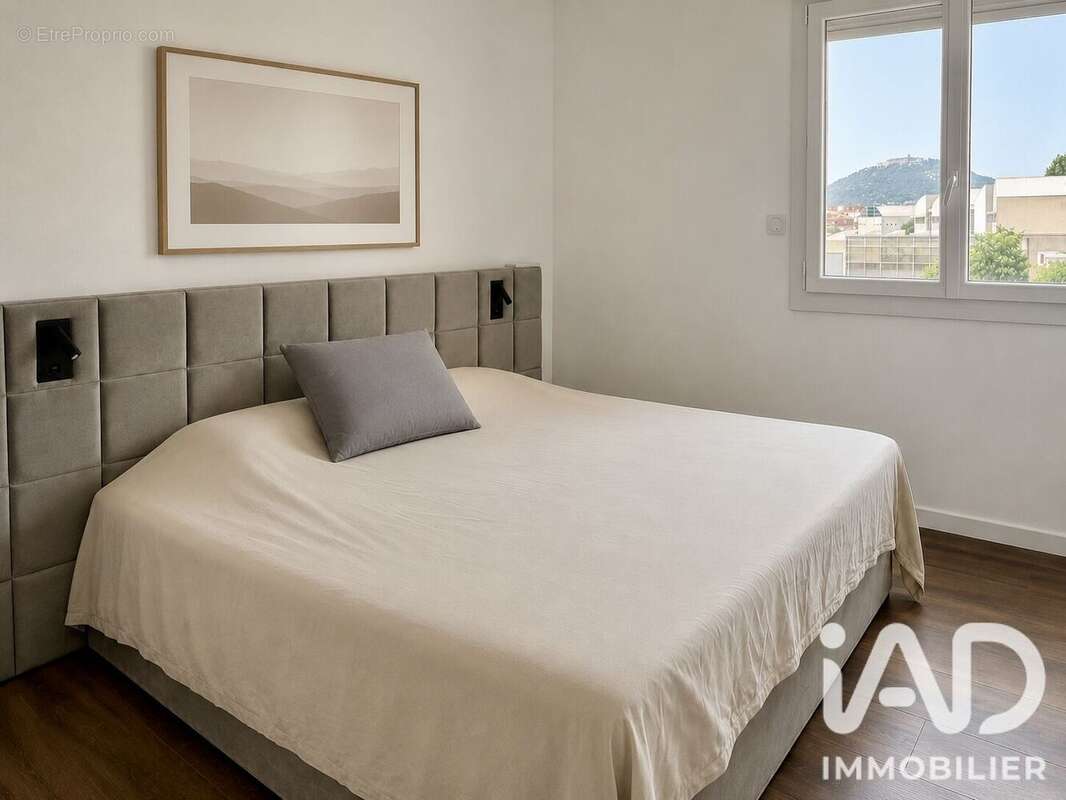 Appartement 82 m² à La Seyne-Sur-Mer  - photo 4