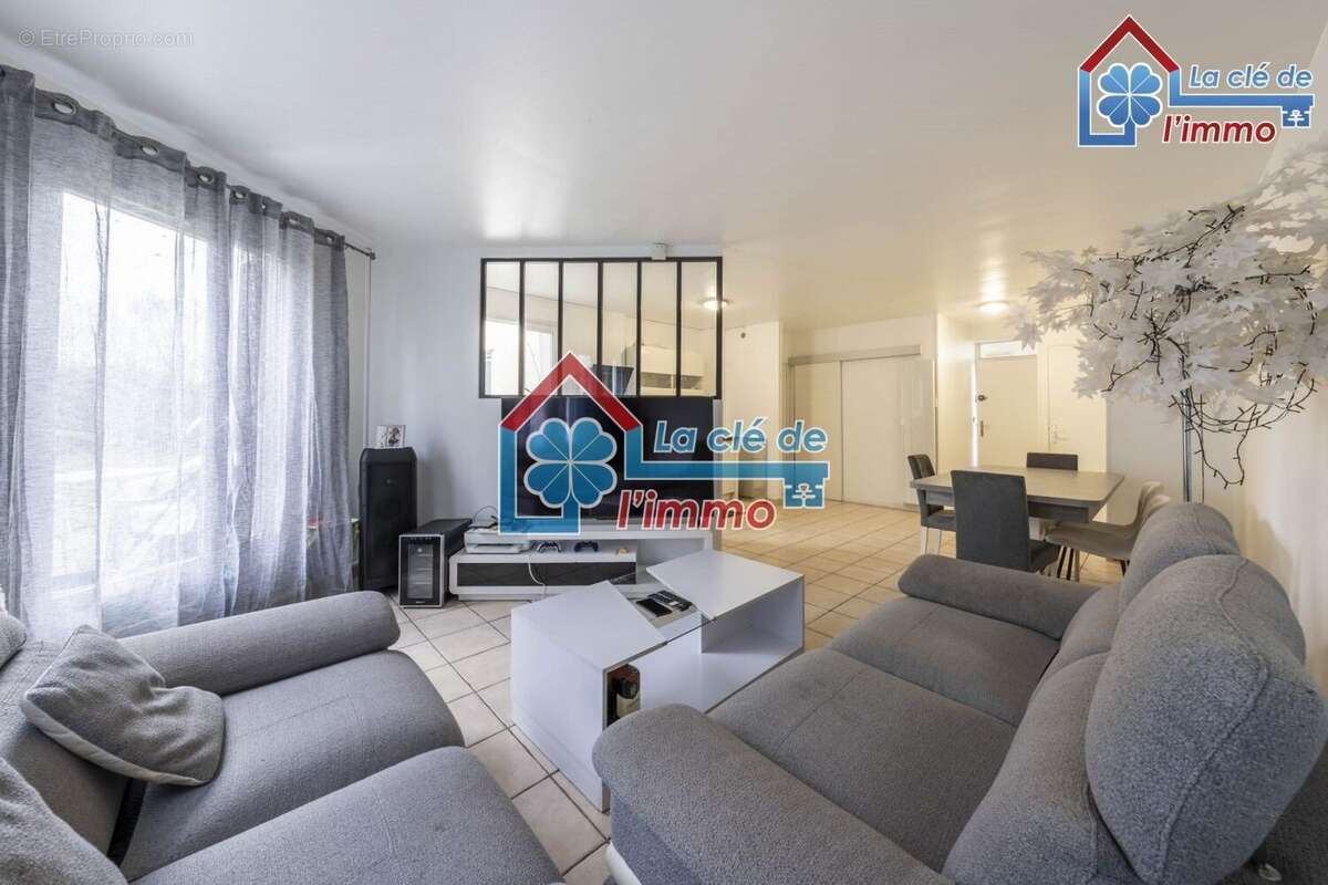 Appartement à LE MEE-SUR-SEINE