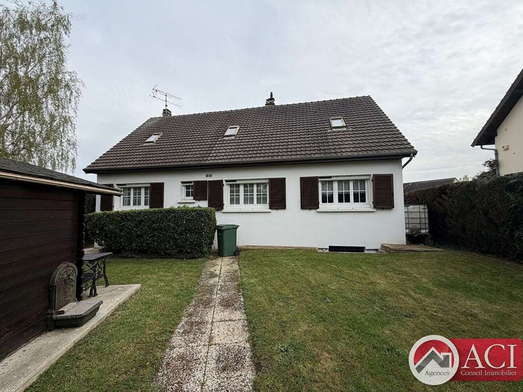 Maison Bornel 5 pièce(s) 122 m2 - photo 4
