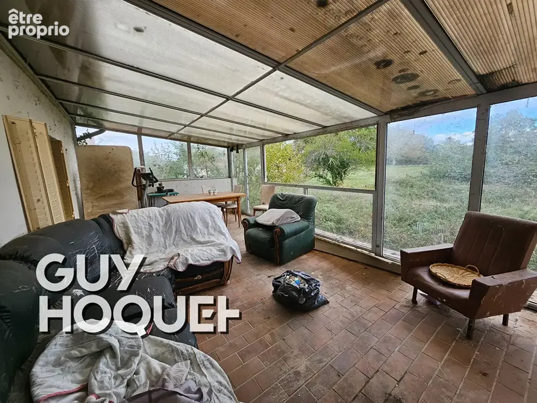 **SAINT-VALLIER ? Maison familiale sur terrain arboré de 2 091 m²** - photo 6