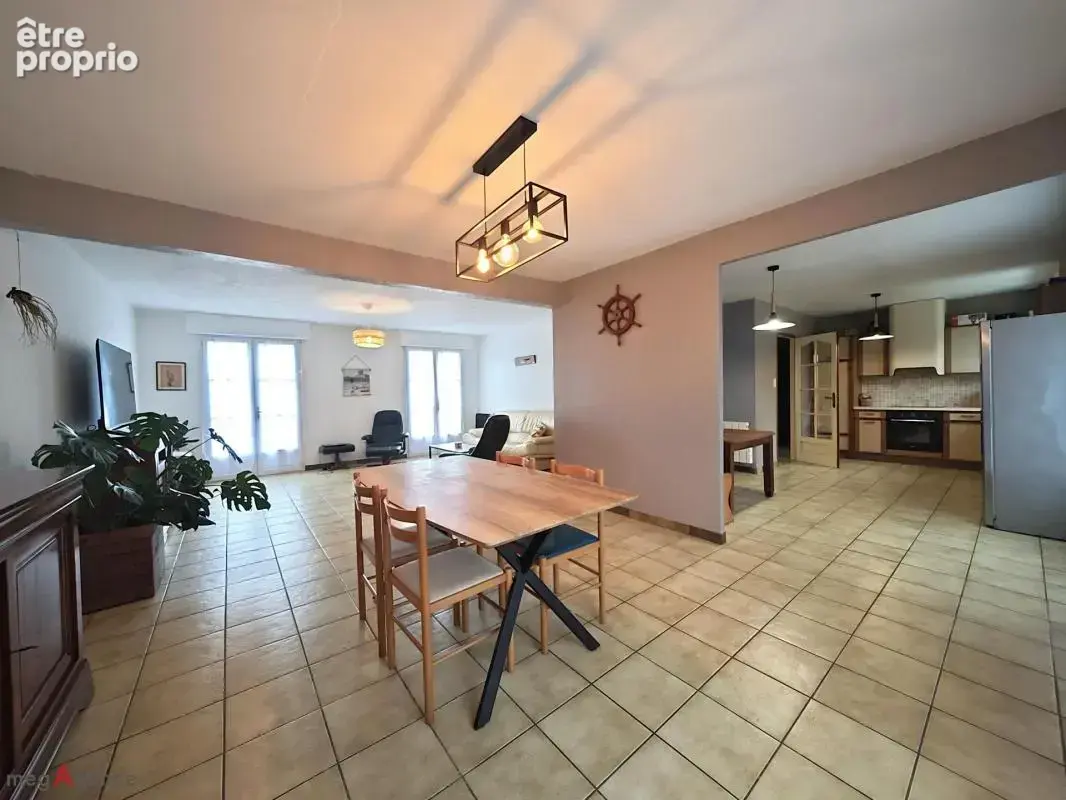 Maison 138 m² centre bourg - photo 7