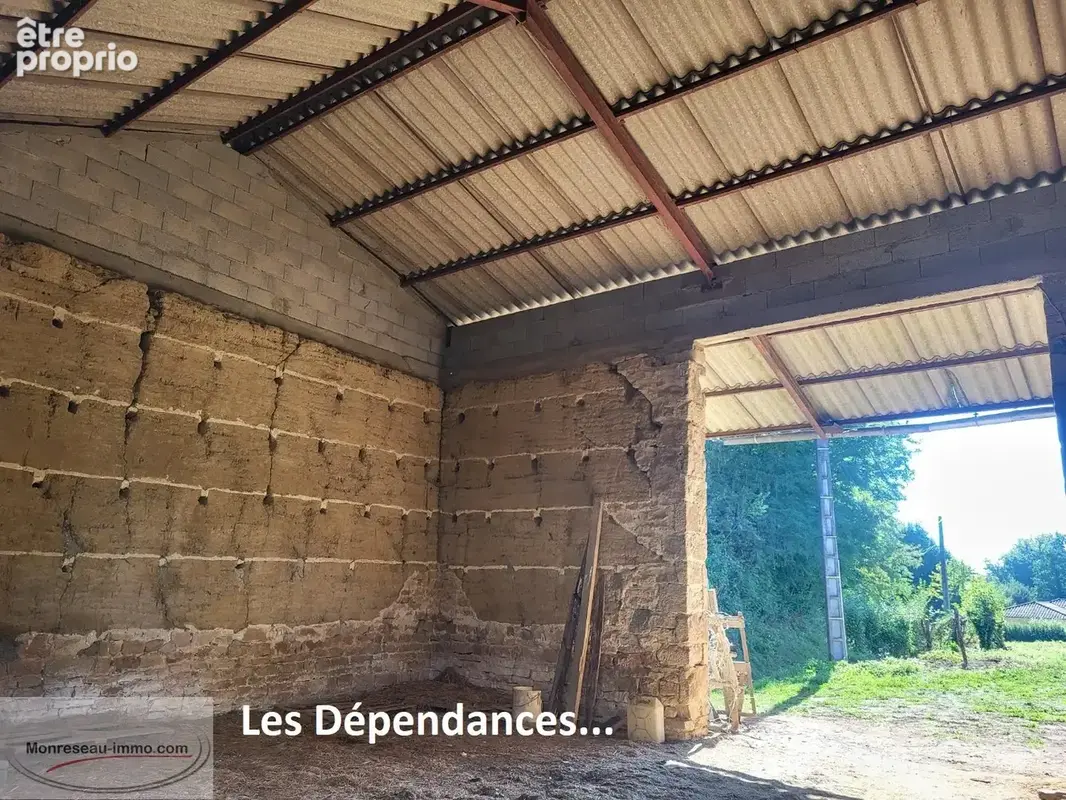 Maison Familiale (+ 1 Logement et Dépendances) - A faire revivre ! - photo 12