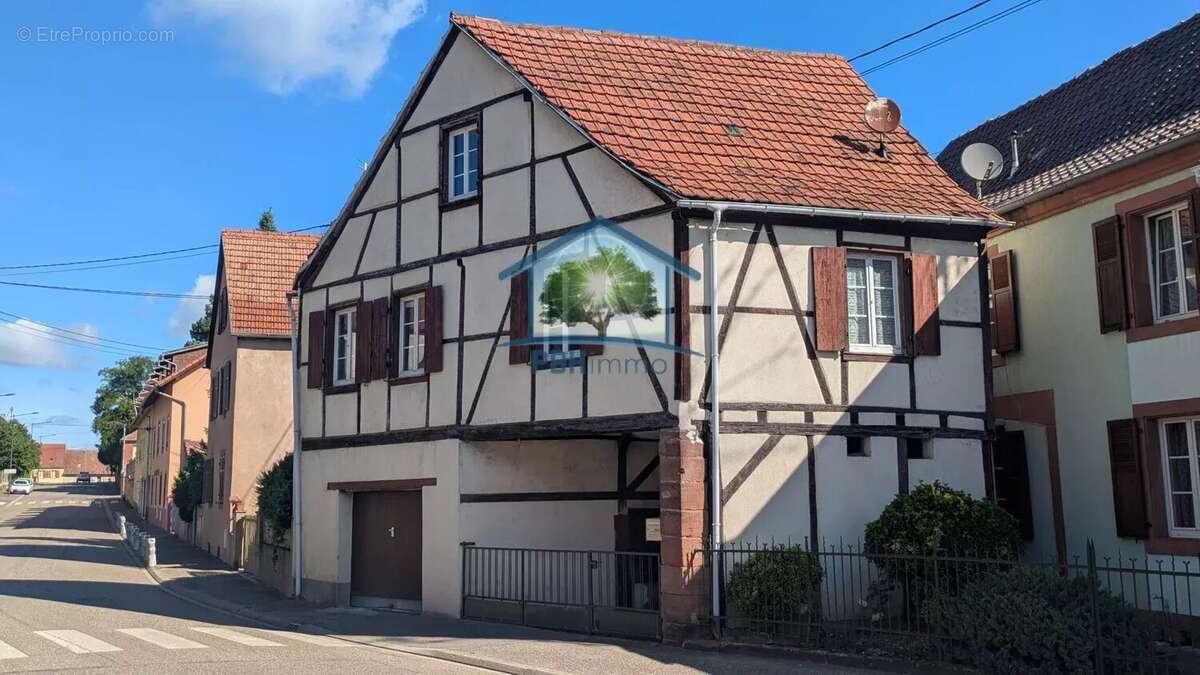 BOUXWILLER (67) - Immeuble avec 2 Appartements et Petit Maison sur 2.97 ares - photo 16