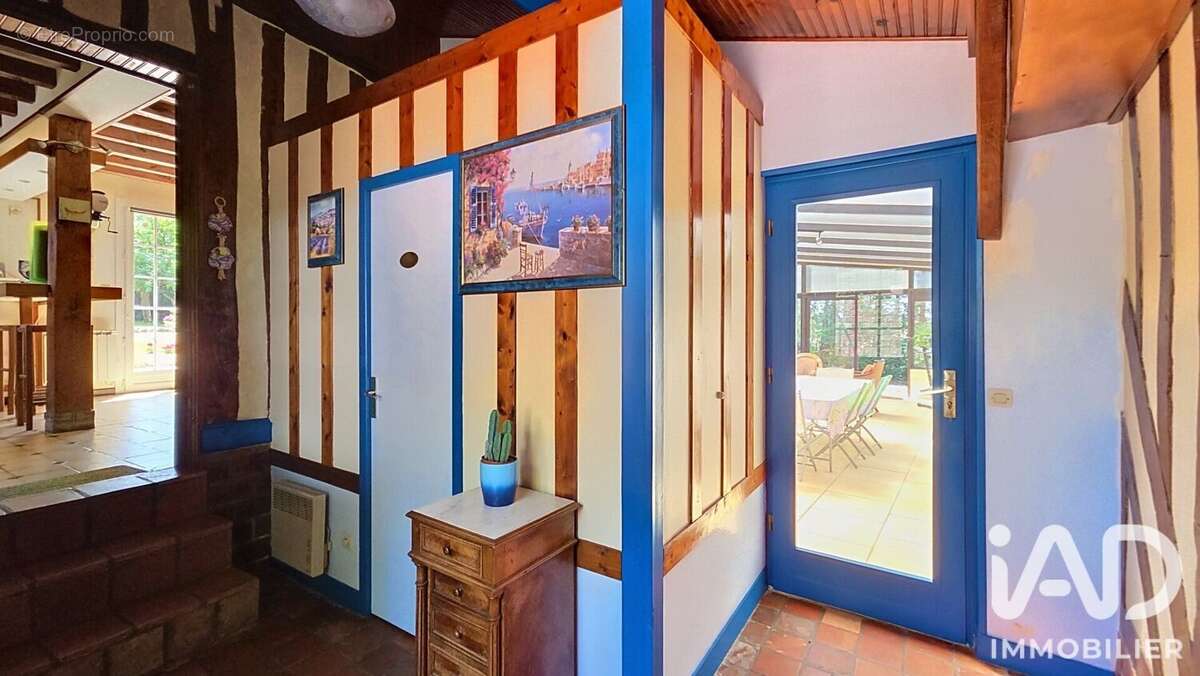 Maison 140 m² à Castillon-En-Auge  - photo 3