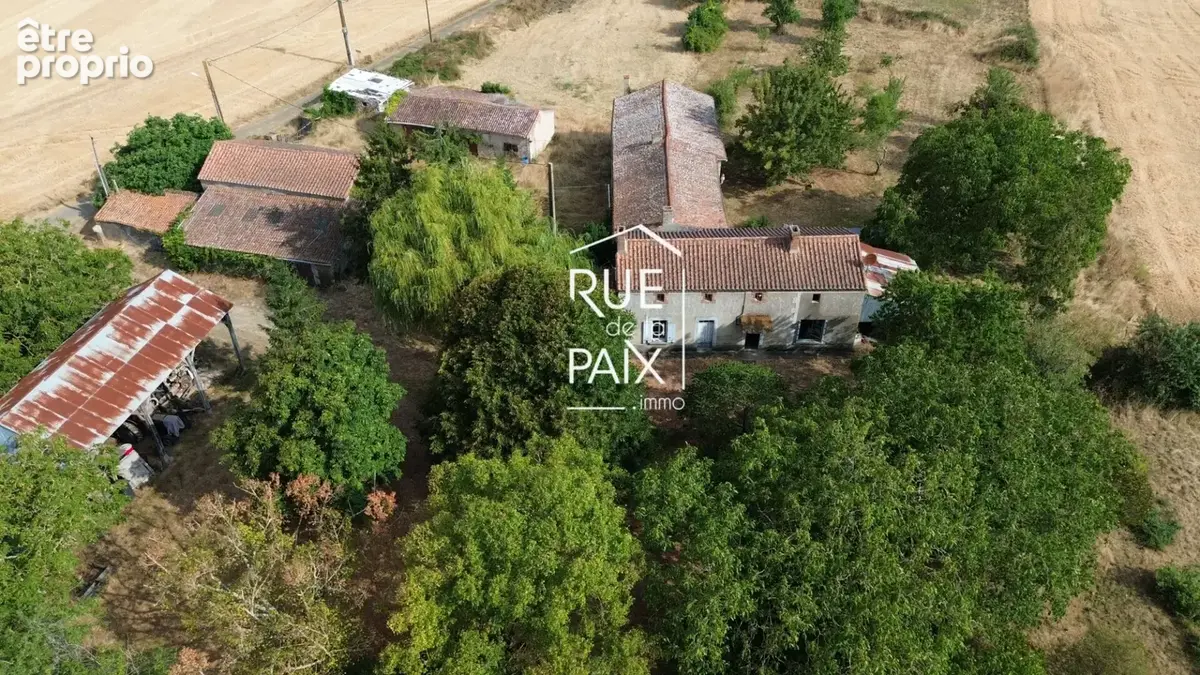 Photo Maison à Saint-Loup-Lamaire au prix de 71 350€