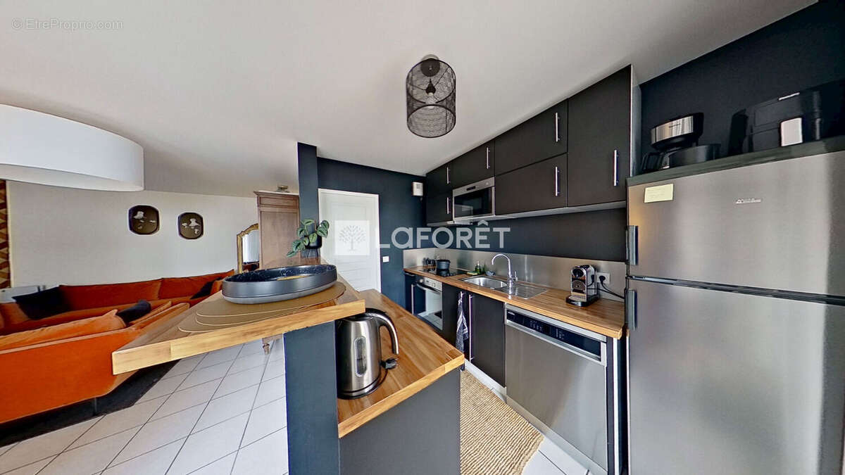 Appartement à LYON-8E