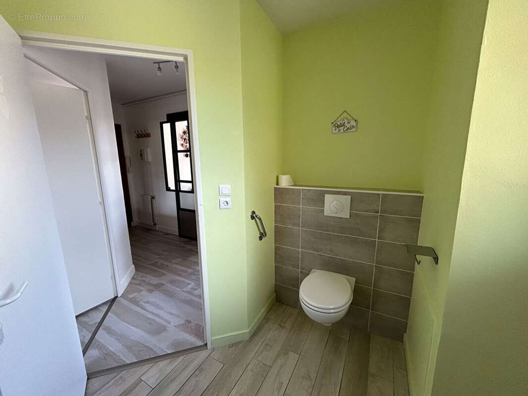 Appartement à LE RELECQ-KERHUON