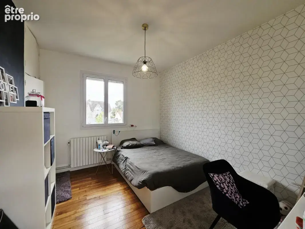 REPUBLIQUE Grande maison familiale - photo 18