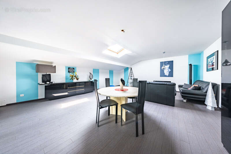 Maison à ARC-SUR-TILLE