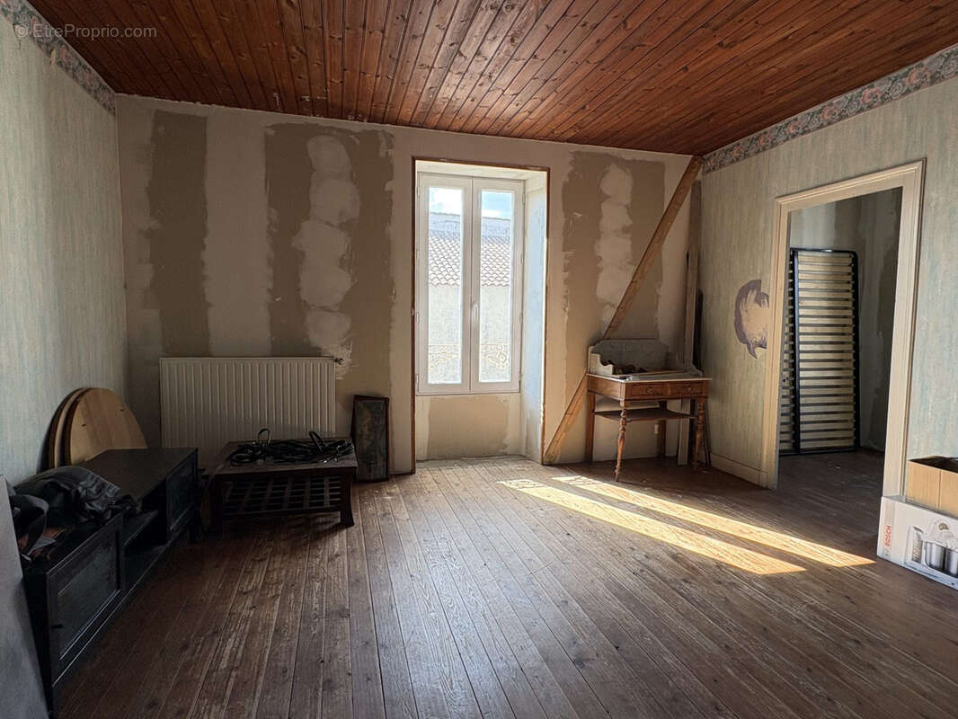 Maison à LA TAILLEE