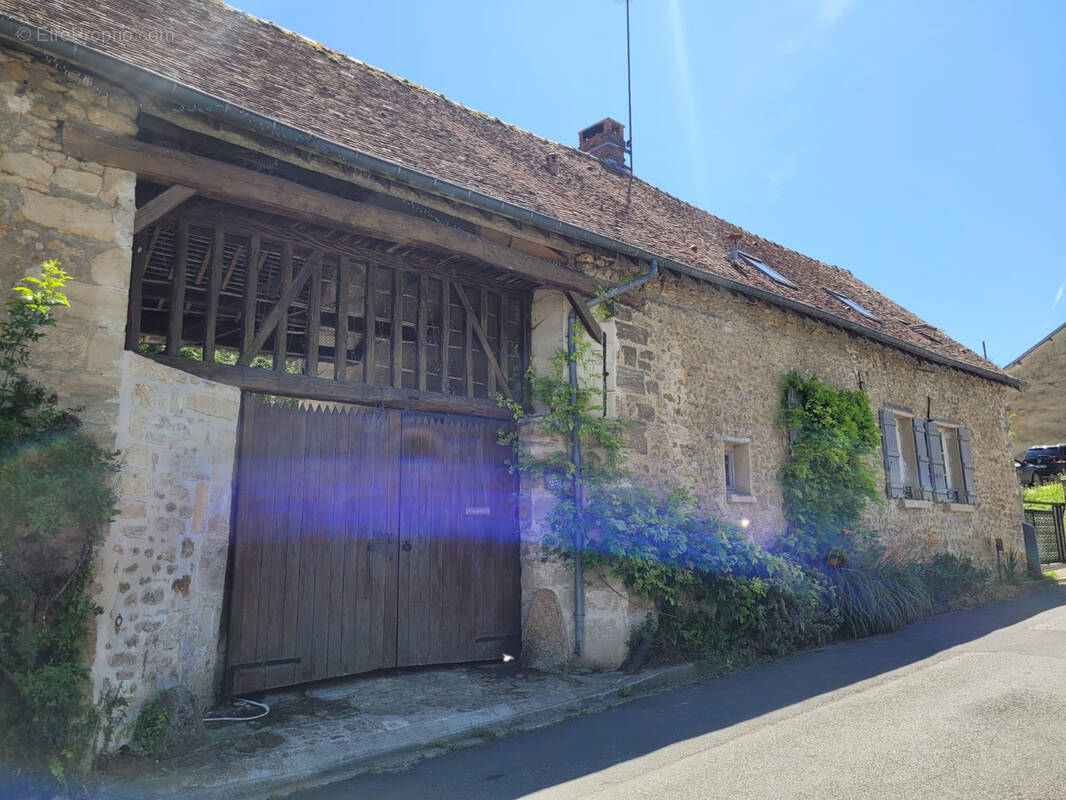Maison à MONTS