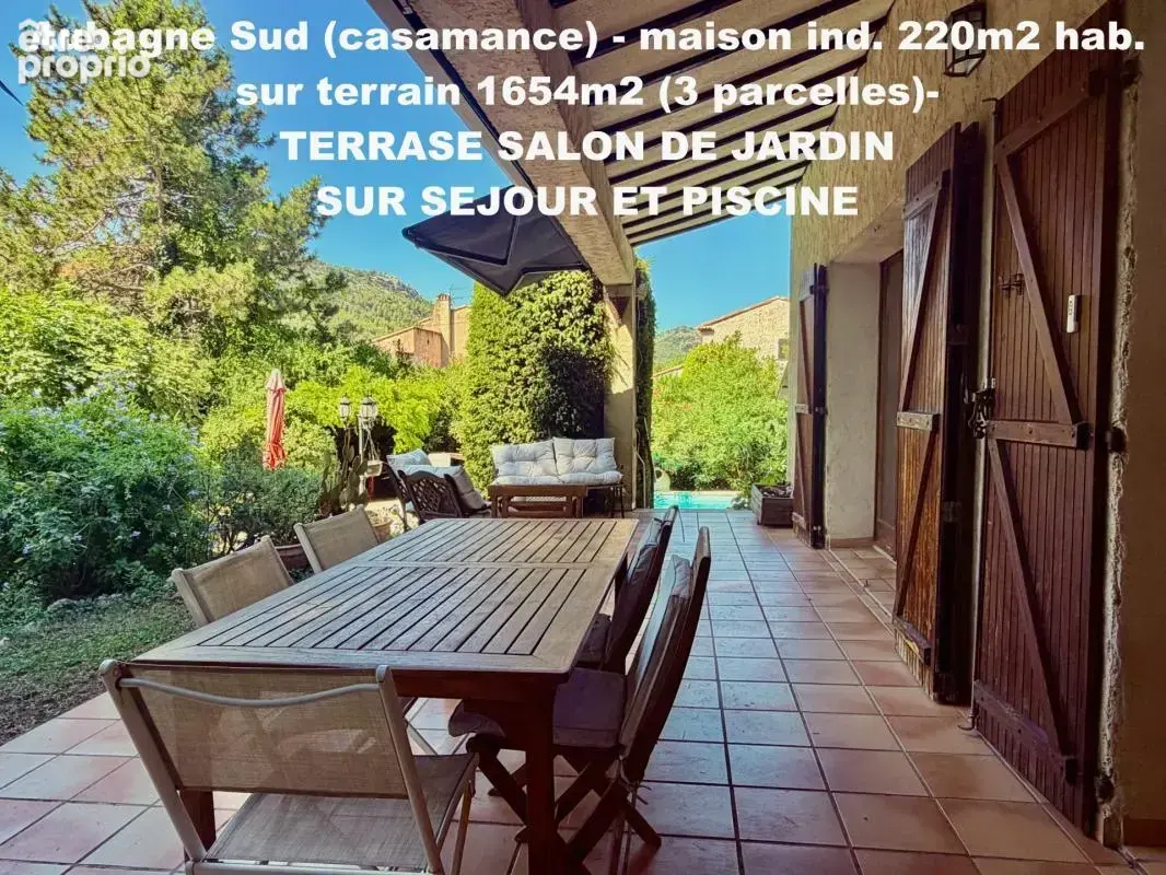 13400  Aubagne (Casamance et Chateau de Creissauds) Maison Individuelle -  4 à 5 chambres - 220m2 hab et 300m2 plancher - photo 4