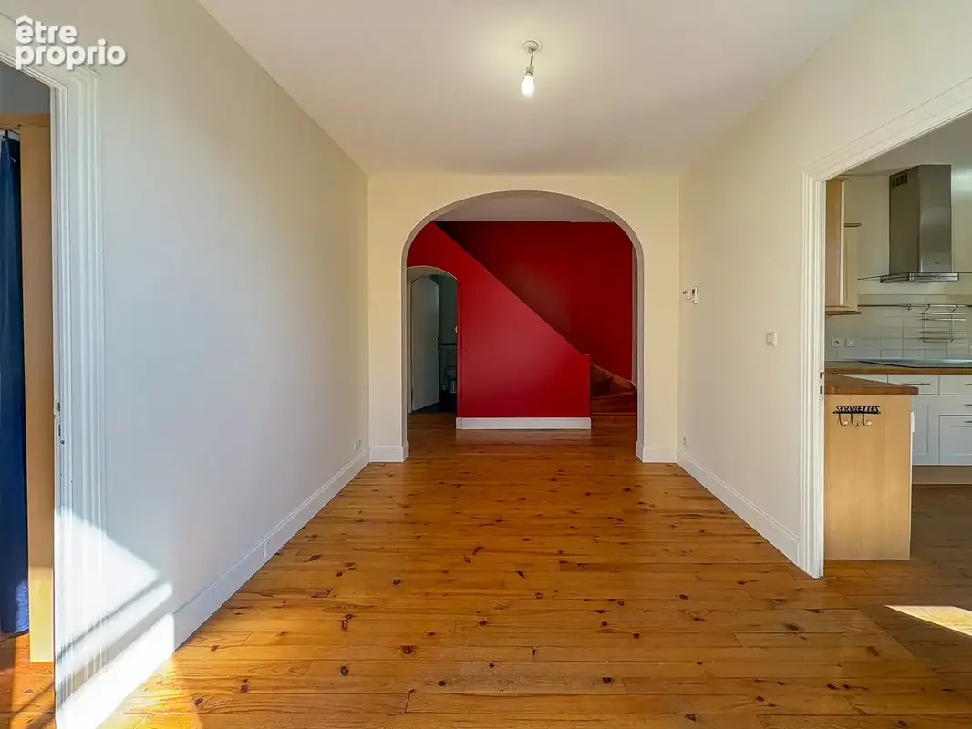 Maison familliale de 168m2 sur 1550m2 de terrain arboré - photo 9