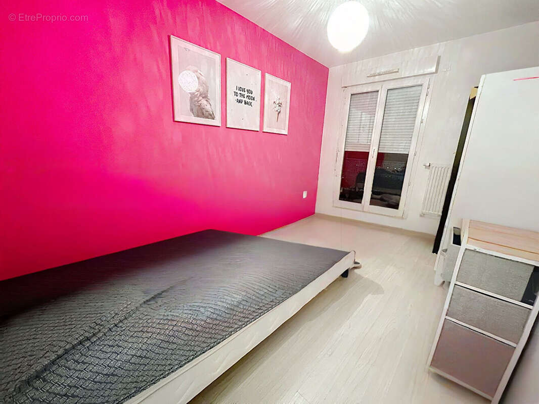 Appartement à SAINT-GENIS-POUILLY