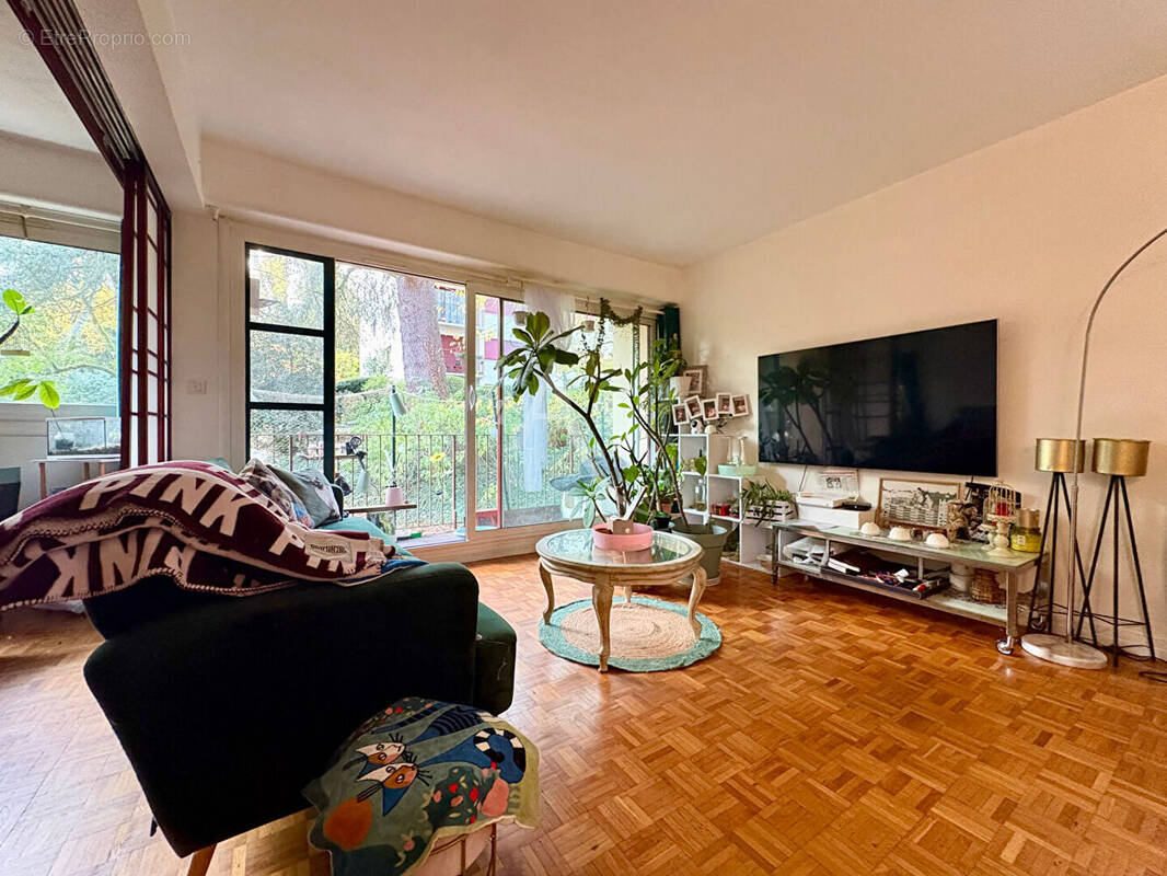 Appartement à GIF-SUR-YVETTE