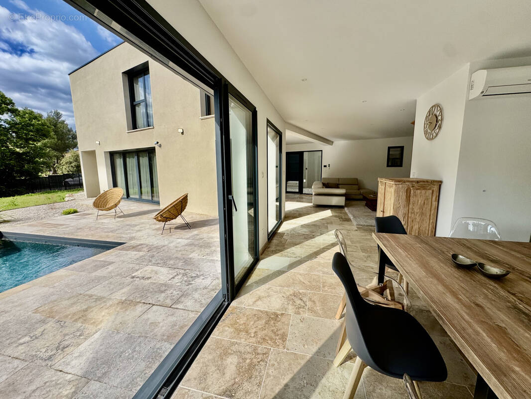 Maison à MOLLANS-SUR-OUVEZE