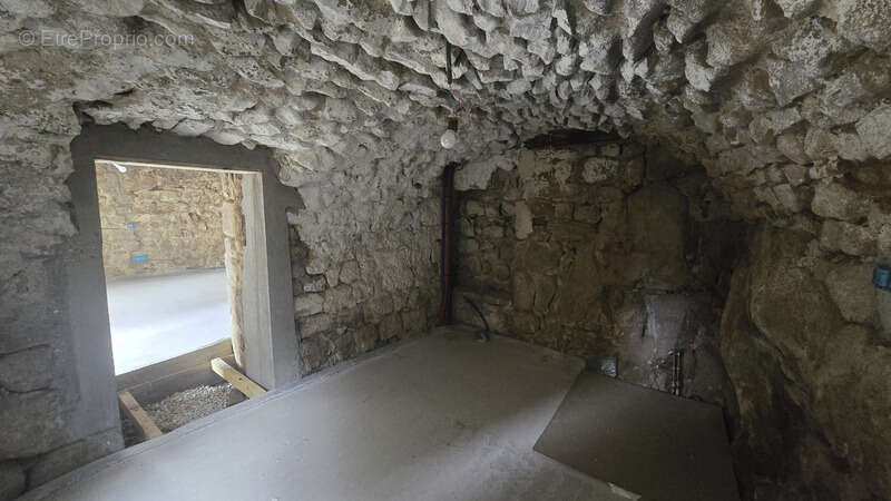 Maison à SAINT-MAURICE-EN-CHALENCON