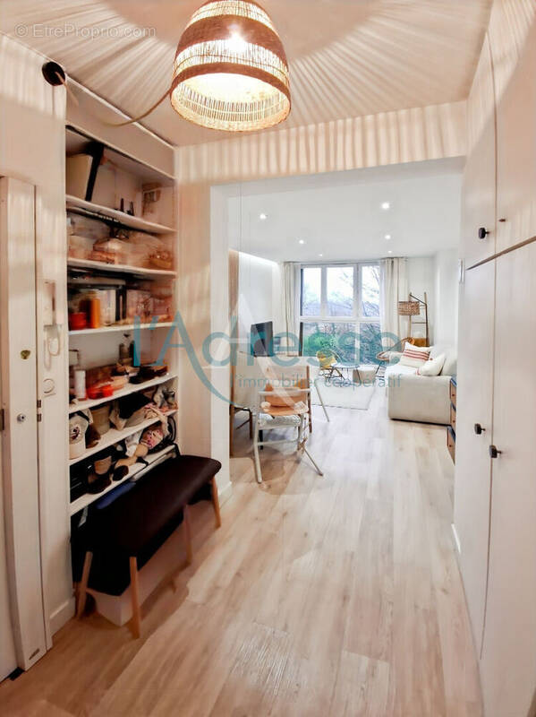 Appartement à SURESNES