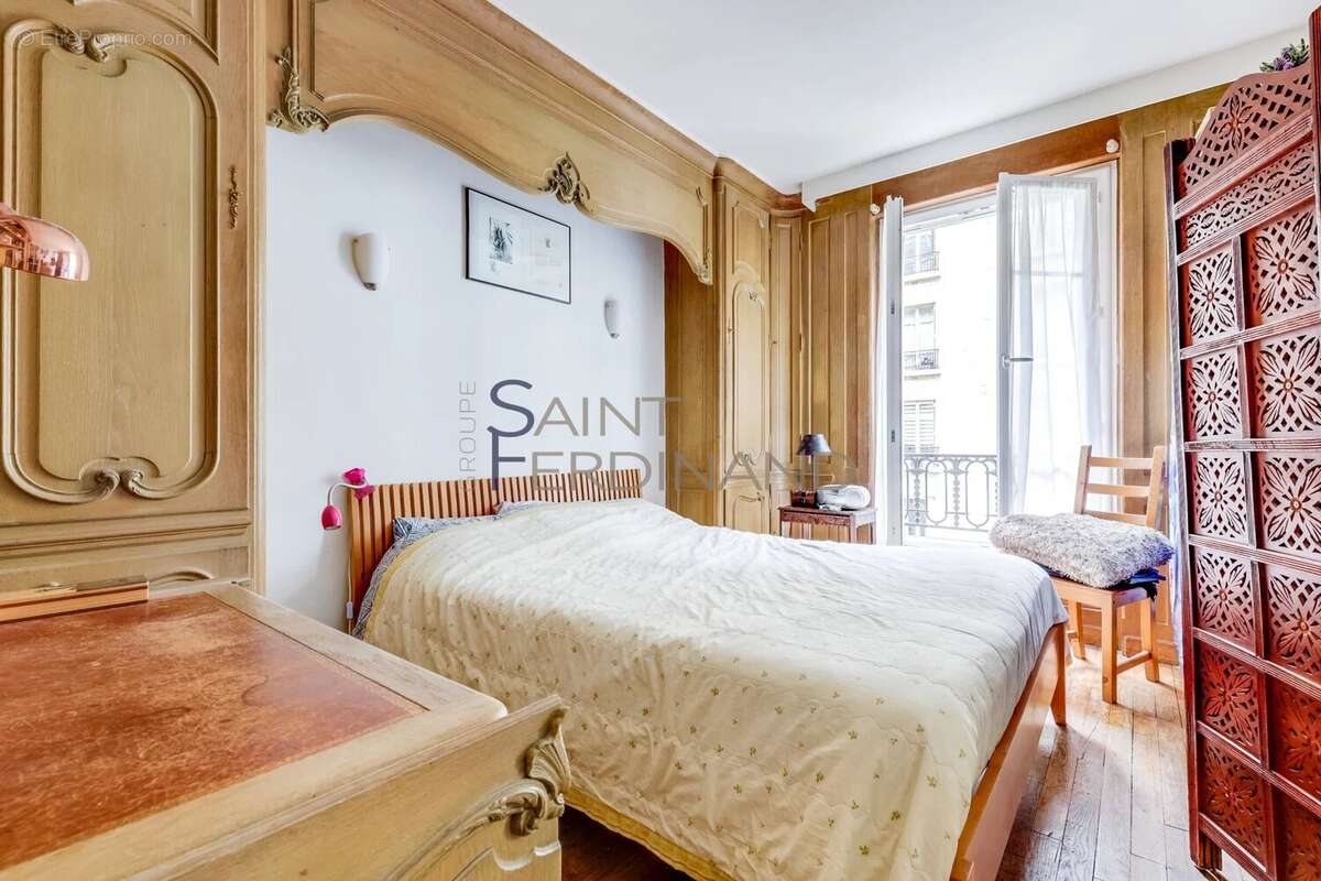 Appartement à PARIS-12E