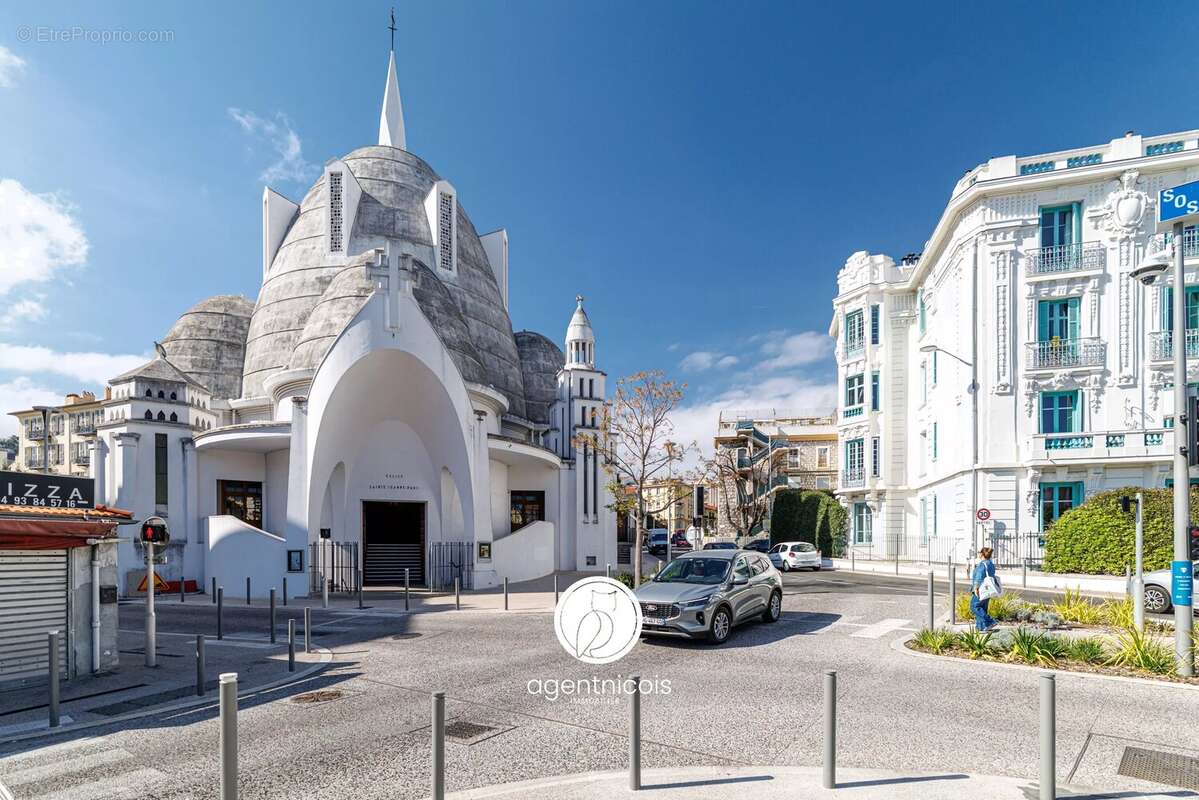 Nice // Valrose : Duplex / Terrasse 100m2 / Dernier étage / Traversant - photo 24