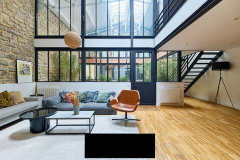 Appartement à PARIS-18E