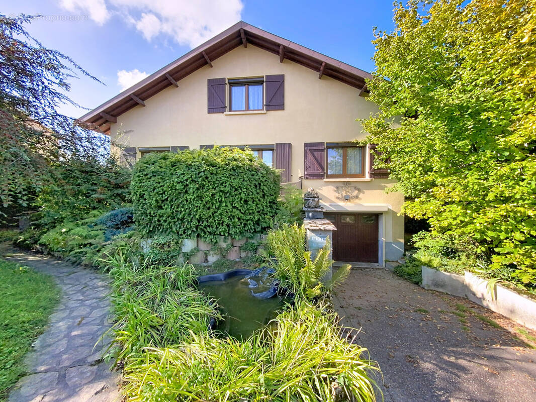 Maison à LEROUVILLE