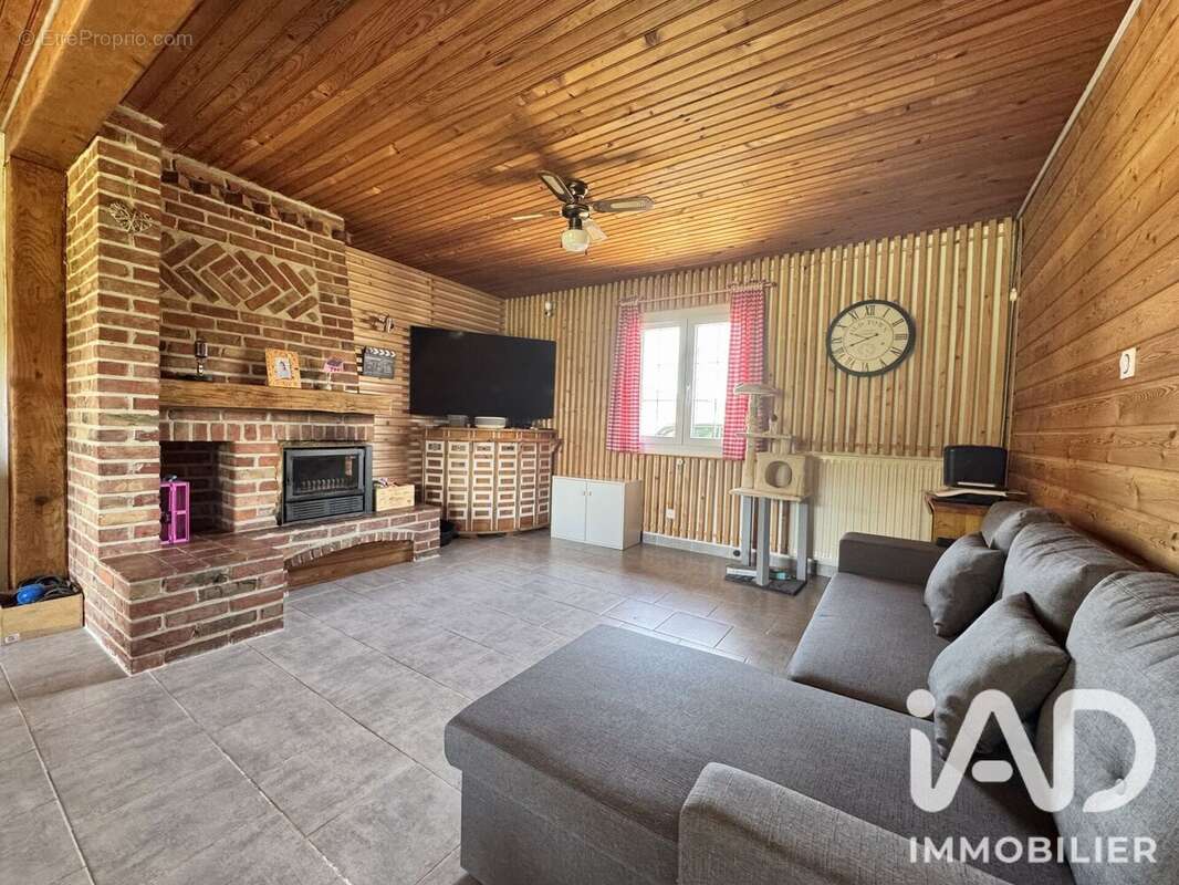 Maison 91 m² à Avroult  - photo 6