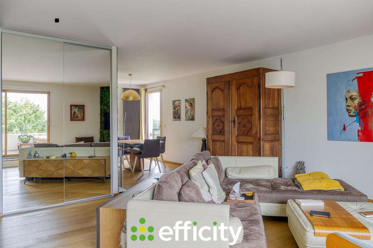 Appartement à DARDILLY