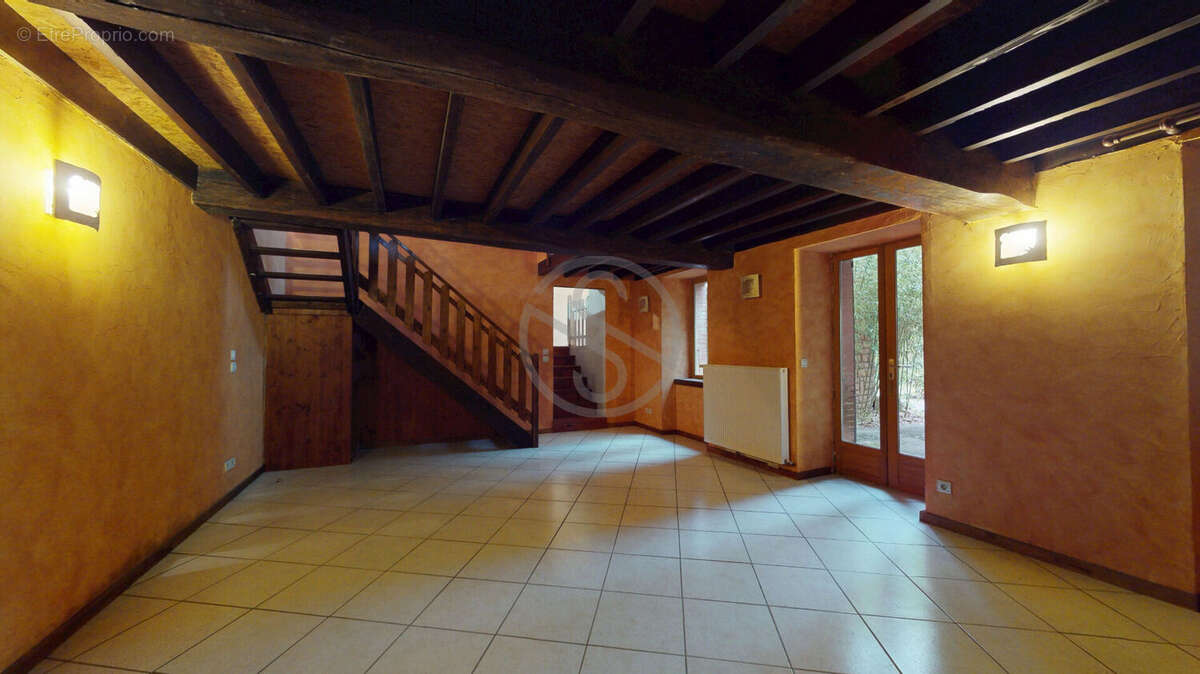 Maison à LA COTE-SAINT-ANDRE
