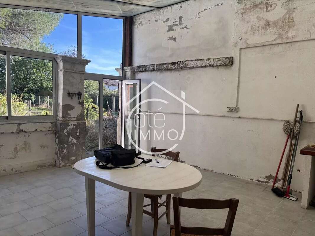 Castillon-la-Bataille : Maison de ville, garage et jardin - photo 5