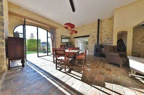 Maison à UZES