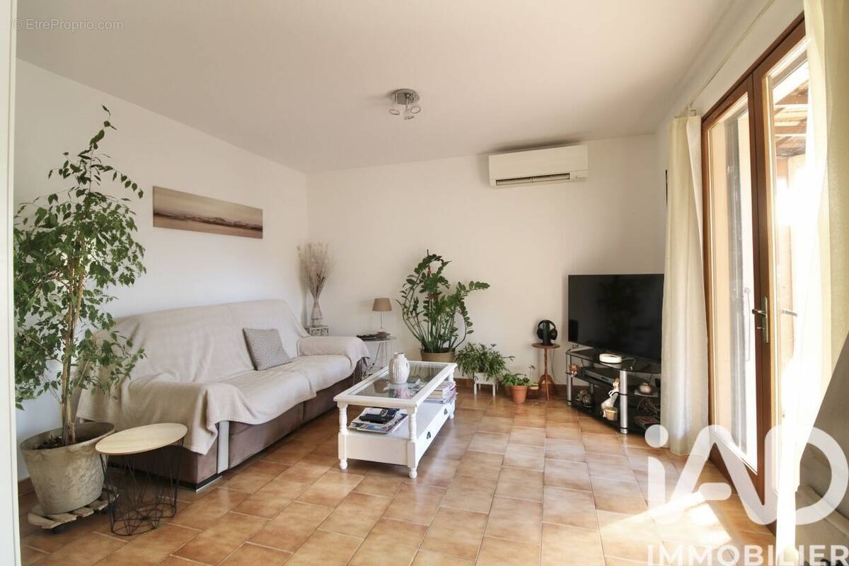 Photo 1 - Maison à PEYNIER