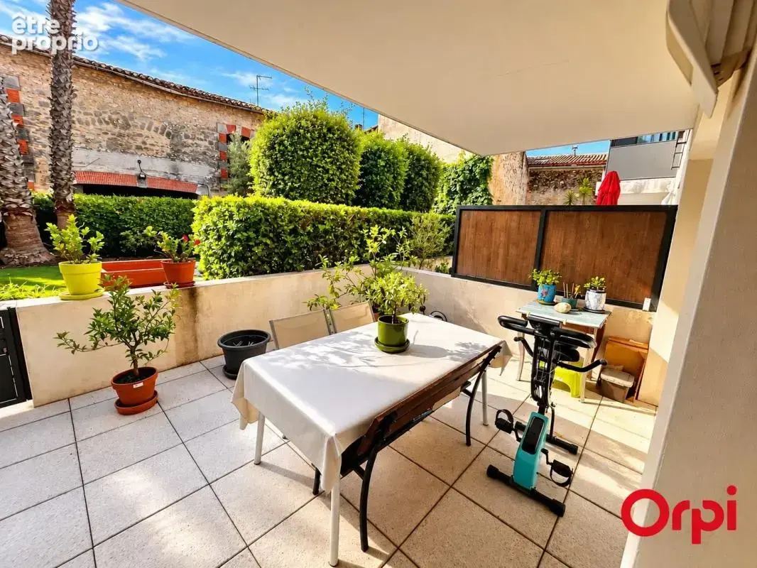 Appartement À Vendre - photo 3