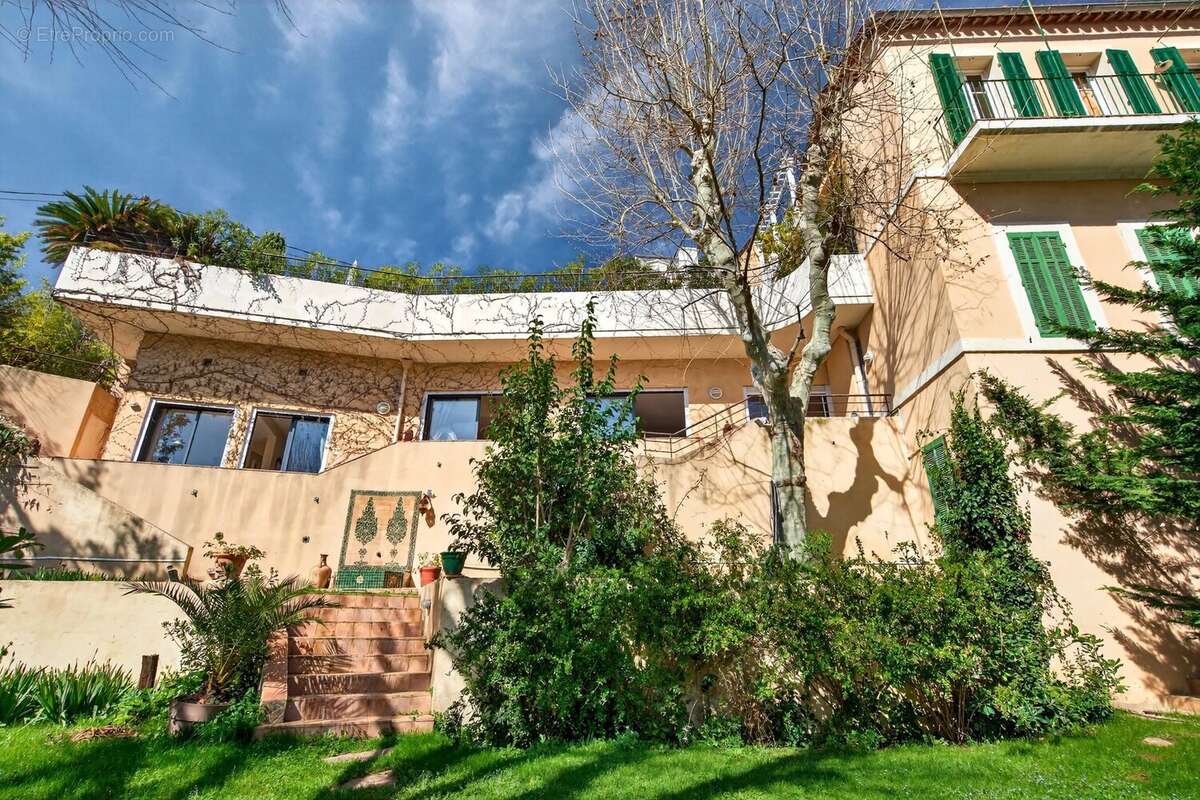 Maison à MARSEILLE-7E