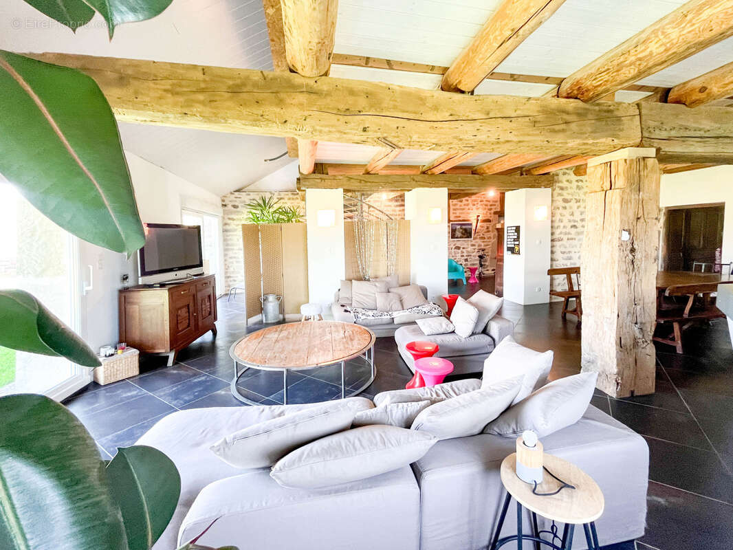 Maison à BELLEFONTAINE