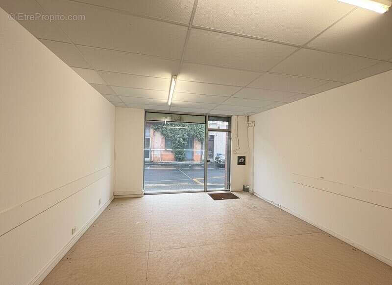Commerce 375 m² à Toulouse  - photo 6