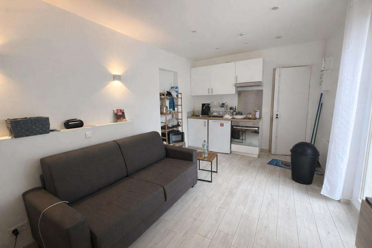 Appartement à AUBERVILLIERS