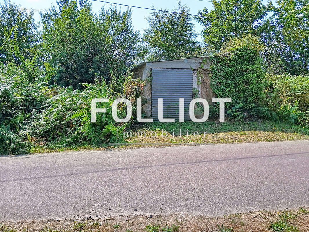 A vendre- Maison à rénover avec jardin de 1 400 m² - A moins de 10 minutes de La Haye-du-Puits - photo 10