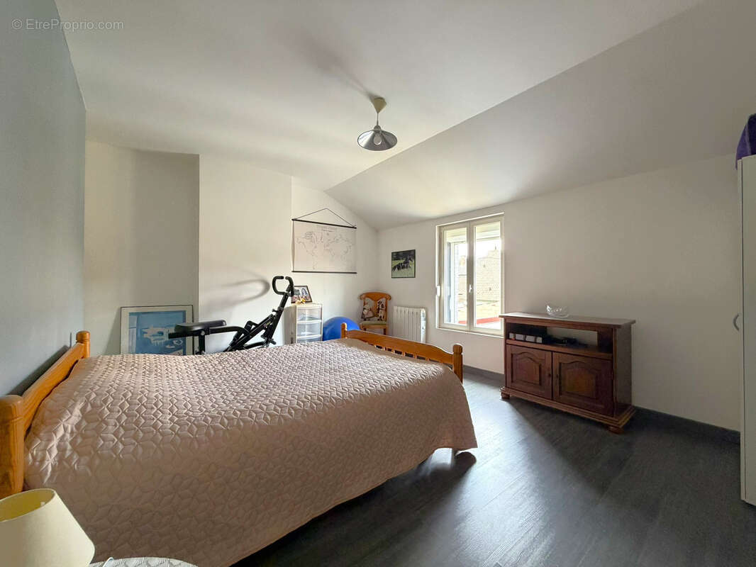 Maison au calme, ideal 1er achat ou investissment locatif ! - photo 7