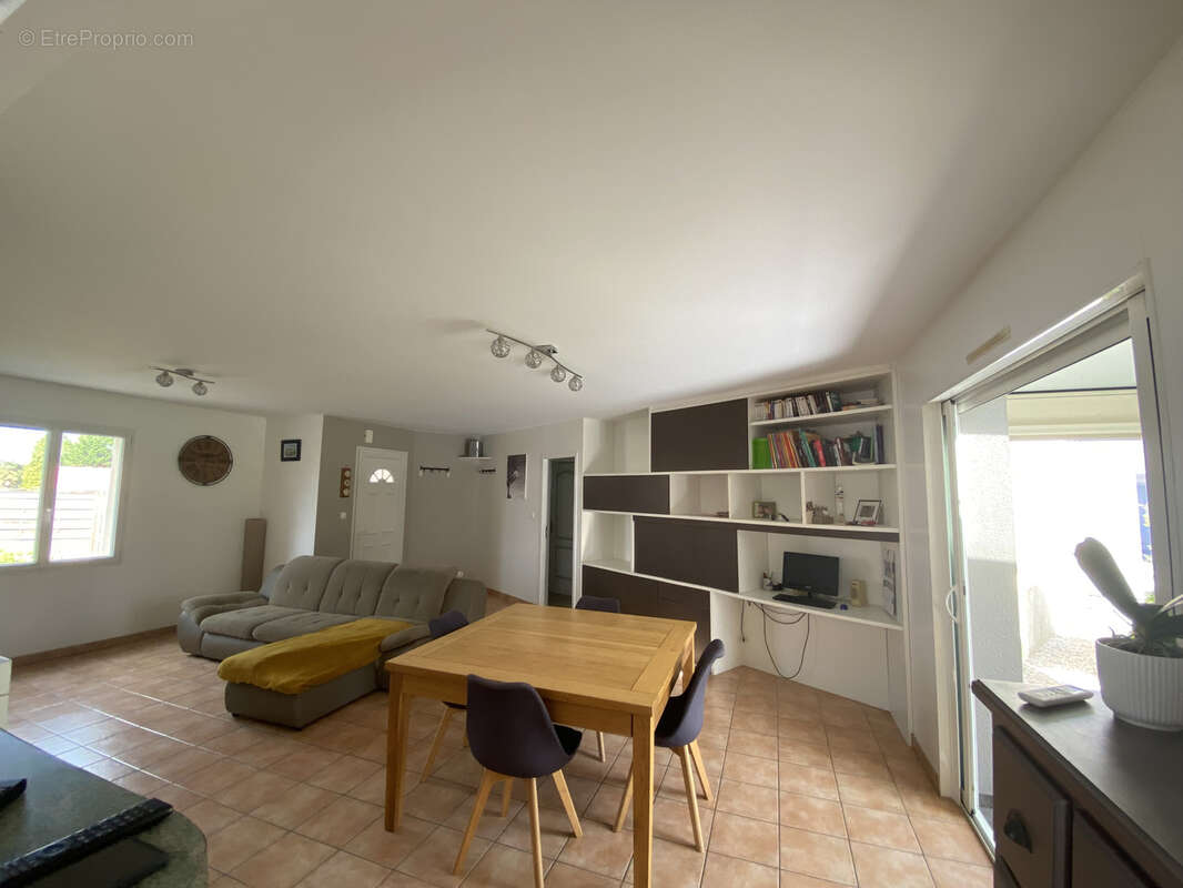 Maison à LA RENAUDIERE