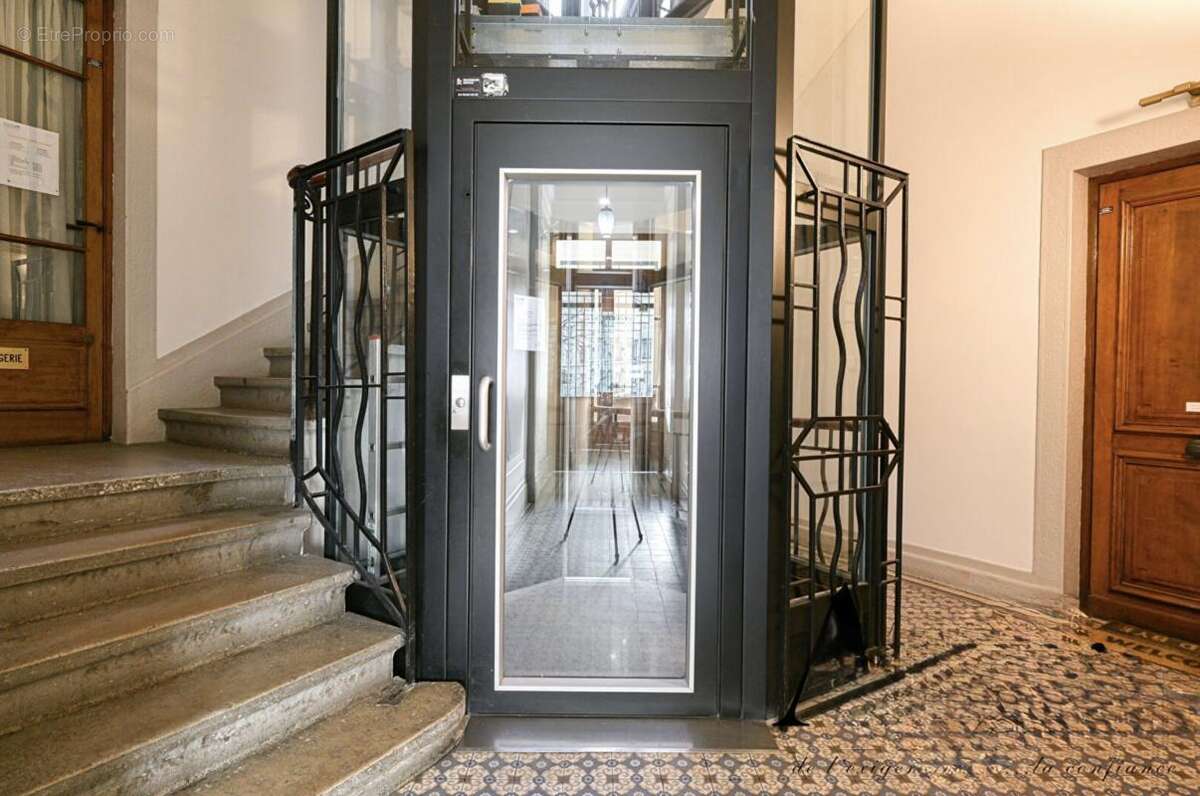 Appartement à PARIS-4E